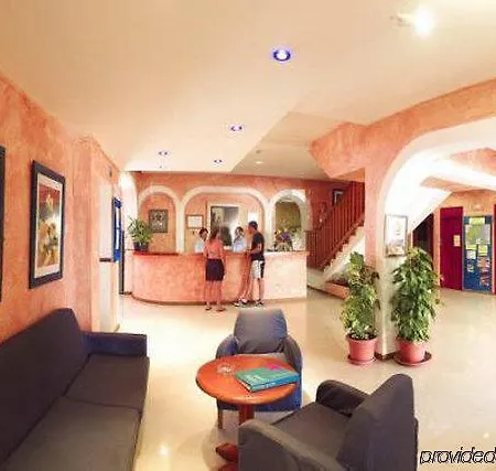 海滩之星伊维萨公寓式酒店 - 仅限成人 公寓式酒店
